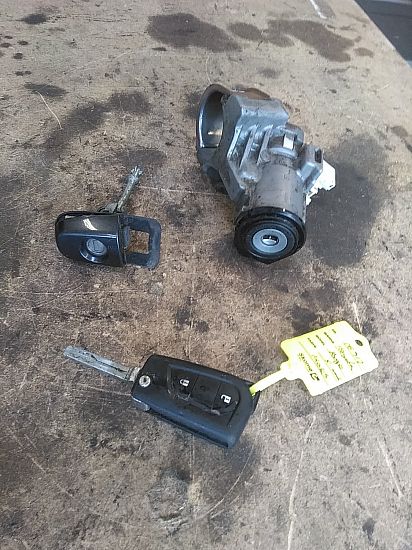 Cilinderslot TOYOTA AYGO (_B4_)