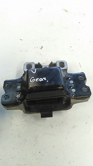 Gear-box mounting SKODA OCTAVIA II Combi (1Z5)