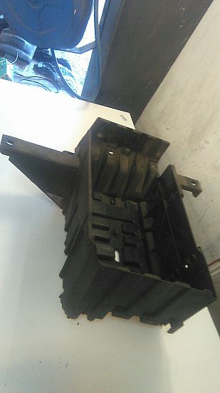 Battery casing OPEL VIVARO A Box (X83)