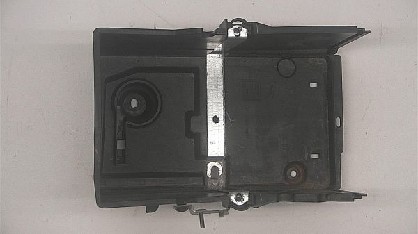 Battery casing FORD FOCUS III Turnier