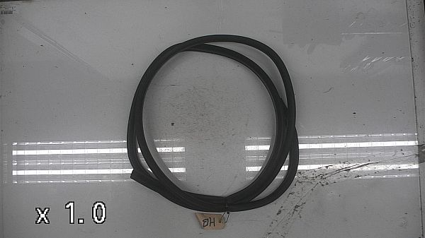 Uszczelki / Listwy gumowe – 4 drzwi RENAULT CLIO Mk II (BB_, CB_)