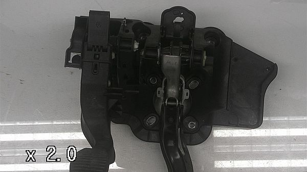 Pedal mounting - complete FIAT PUNTO (199_)