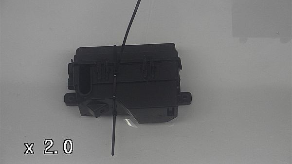 boîte à fusibles CHEVROLET SPARK (M300)
