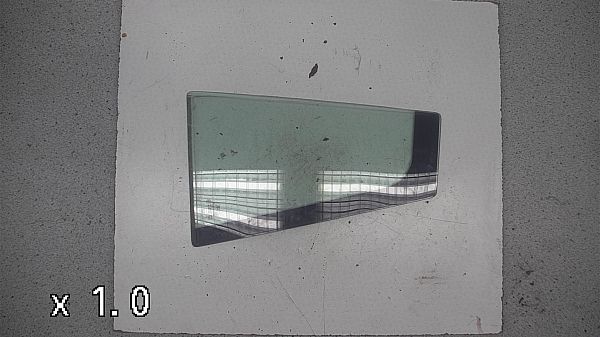 Siderute foran a-stolpe. venst FORD FUSION (JU_)