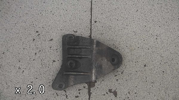 montage du moteur / Support de montage du moteur AUDI