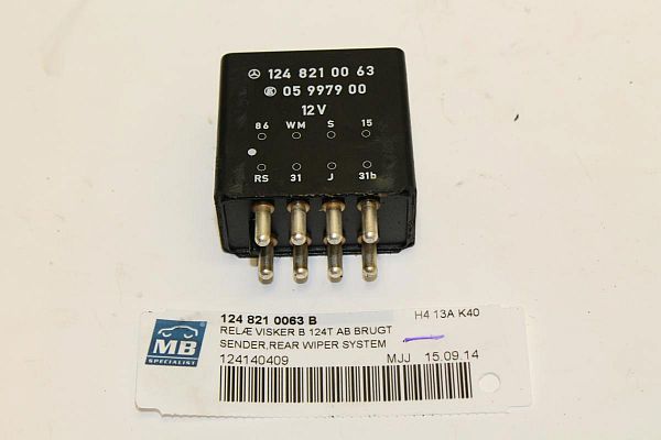 Window wiper relay