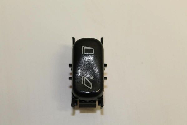 Wing mirror switch