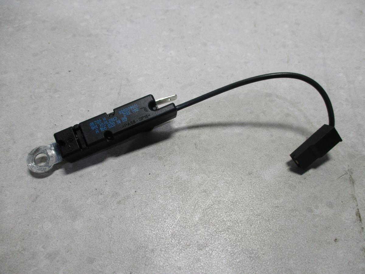 Antenne MERCEDES-BENZ A-CLASS (W176)