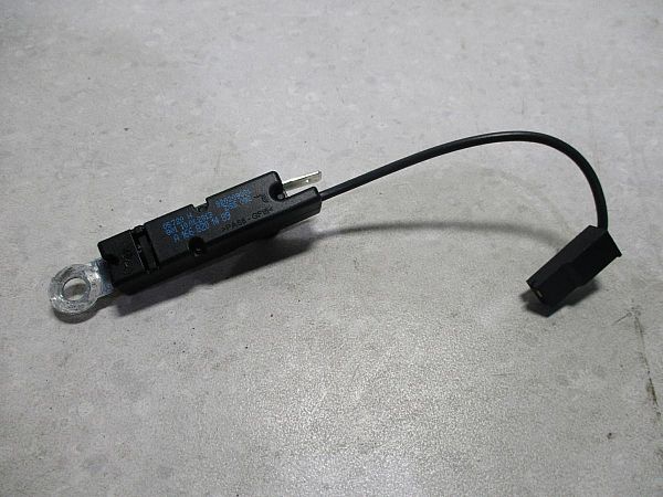 Antenne MERCEDES-BENZ A-CLASS (W176)
