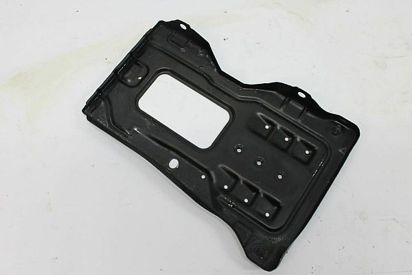 Batteriekasten MERCEDES-BENZ C-CLASS (W203)