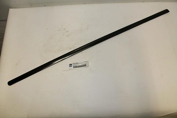 Regenschutzleiste Fenster MERCEDES-BENZ C-CLASS (W203)