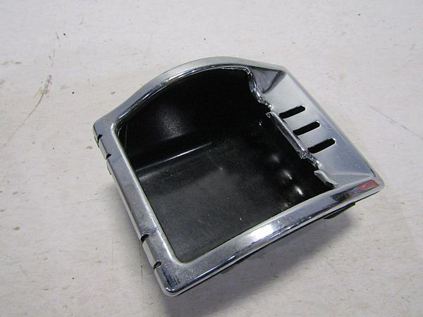 Aschenbecher MERCEDES-BENZ C-CLASS (W203)
