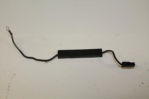 Antennenverstärker MERCEDES-BENZ C-CLASS T-Model (S203)