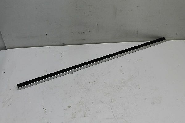 Zierleiste MERCEDES-BENZ E-CLASS (W210)