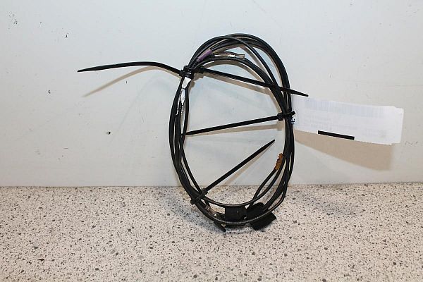 Antennenkabel MERCEDES-BENZ E-CLASS (W211)