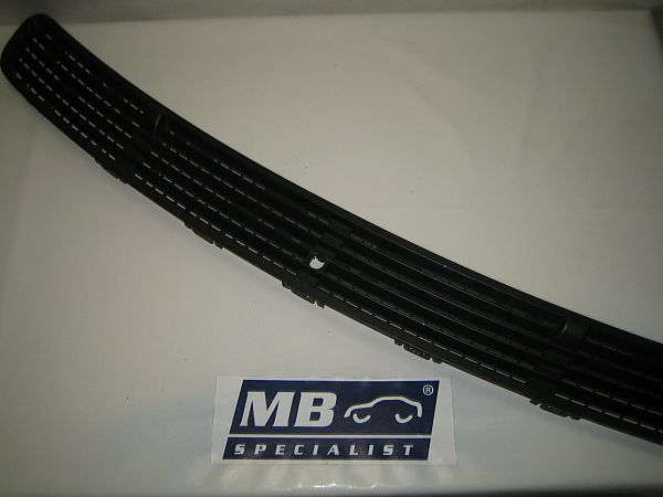 Bonnet grill