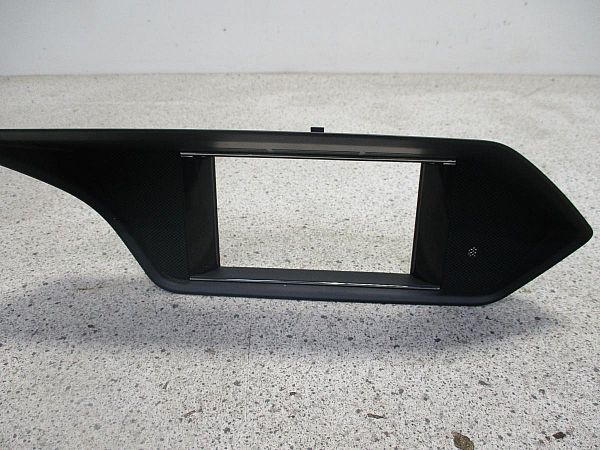 Mittelkonsole waagerecht MERCEDES-BENZ E-CLASS (W212)