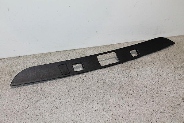 Verkleidung Kofferraumklappe MERCEDES-BENZ SPRINTER 3,5-t Platform/Chassis (B906)