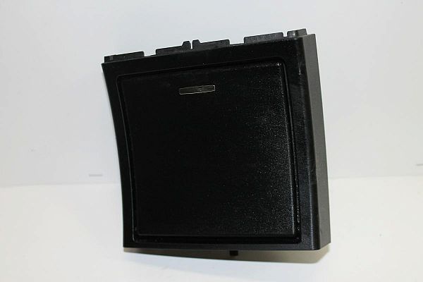 Aschenbecher MERCEDES-BENZ E-CLASS (W212)