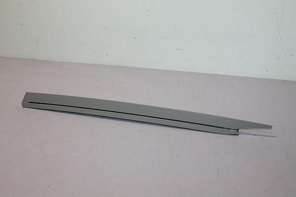 Säulenverkleidung MERCEDES-BENZ E-CLASS (W212)