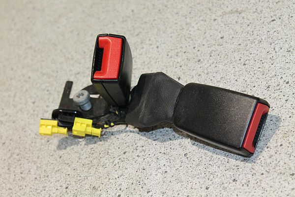 Sicherheitsgurt hinten MERCEDES-BENZ E-CLASS (W212)