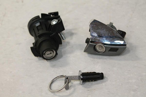 Cilinderslot MERCEDES-BENZ C-CLASS T-Model (S204)