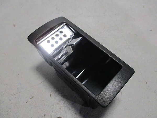 Aschenbecher MERCEDES-BENZ S-CLASS (W221, V221)
