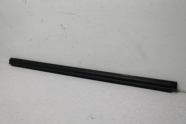 Regenschutzleiste Fenster MERCEDES-BENZ VITO Van (W447)