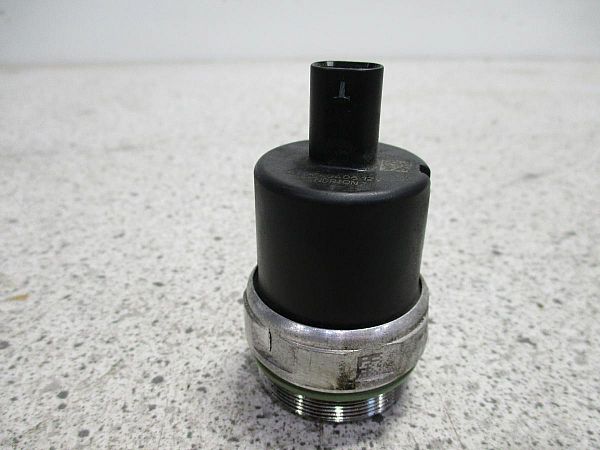 Öldruckschalter MERCEDES-BENZ