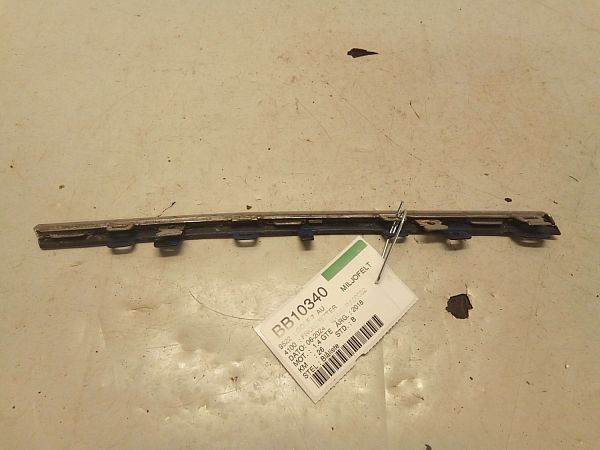 Kühlergrill VW GOLF VII (5G1, BQ1, BE1, BE2)