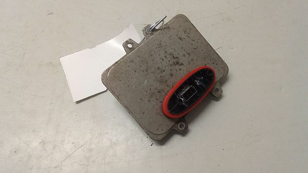 Xenon / LED relay SKODA SUPERB II Estate (3T5)