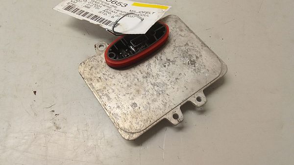 Xenon / LED relay SKODA SUPERB II Estate (3T5)