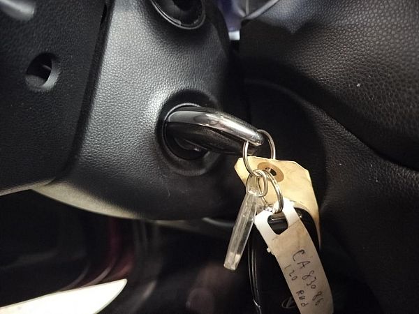 Steering wheel lock HYUNDAI i20 (GB, IB)