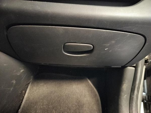 Handskerum RENAULT CLIO IV Grandtour (KH_)