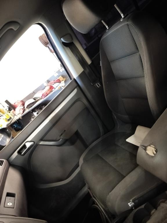 Forseter 4 dørs VW TOURAN (1T3)