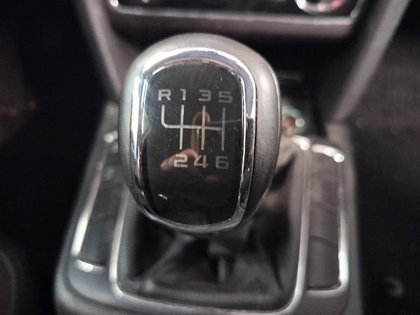 Gałka zmiany biegów SKODA SUPERB II Estate (3T5)