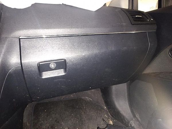 Handskerum TOYOTA AVENSIS Estate (_T27_)