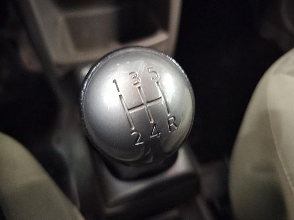 Gałka zmiany biegów NISSAN NOTE (E11, NE11)