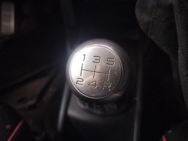 Gałka zmiany biegów PEUGEOT 207 SW (WK_)