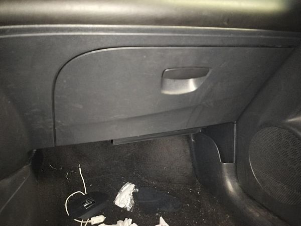 Handskerum SEAT IBIZA Mk IV ST (6J8, 6P8)
