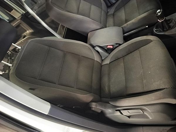 Forseter 4 dørs VW TOURAN (1T3)