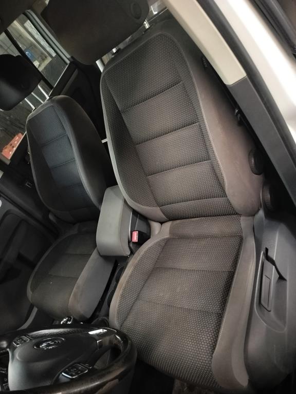 Forseter 4 dørs VW TOURAN (1T3)