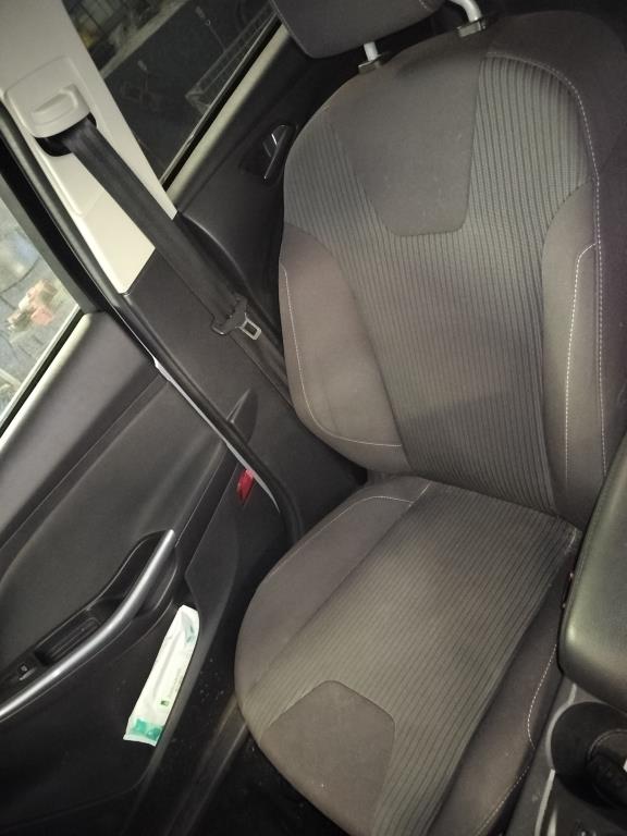 Front seats - 4 doors FORD FOCUS III Turnier