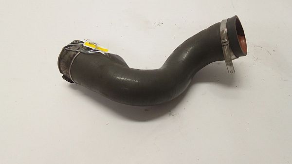 Turbo Ladeluftschlauch RENAULT CAPTUR I (J5_, H5_)