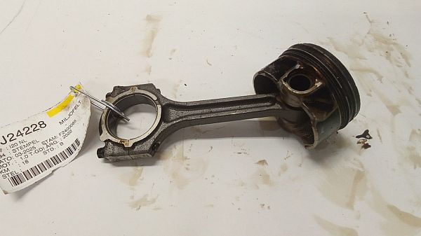 Piston HYUNDAI i20 (BC3)