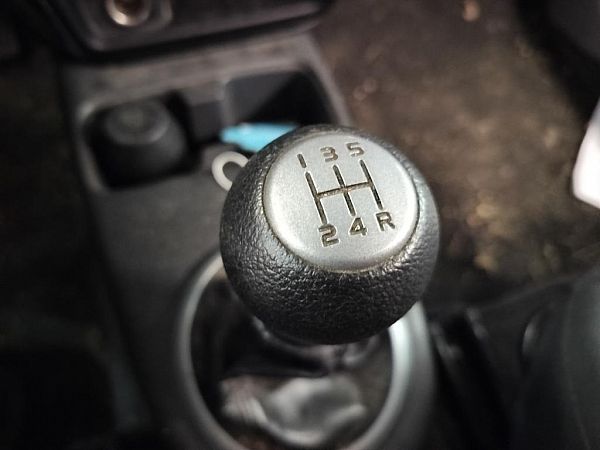 Gałka zmiany biegów SUZUKI SX4 (EY, GY)