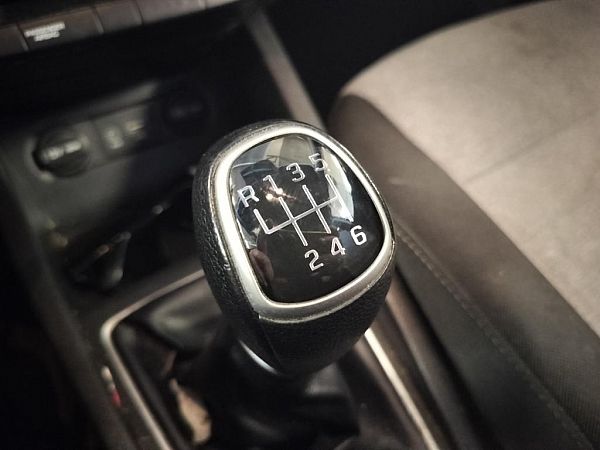Gałka zmiany biegów HYUNDAI i20 (GB, IB)