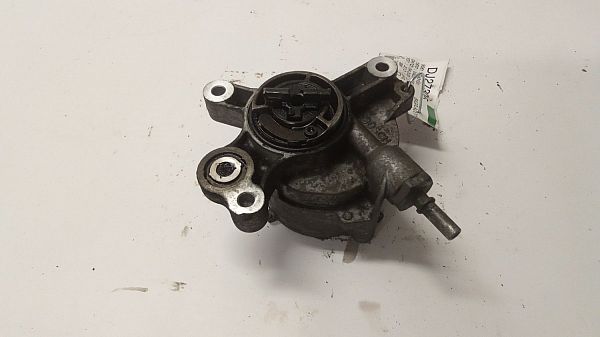 Vacuum pump VOLVO V50 (545)