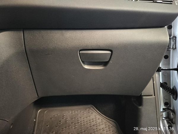 Handskerum PEUGEOT 208 I (CA_, CC_)