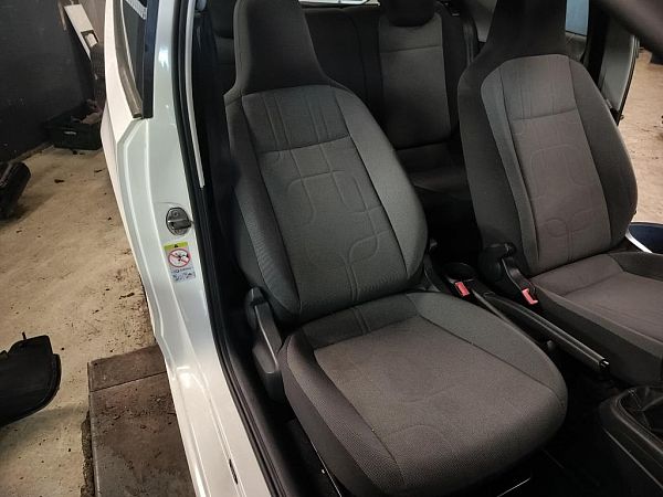 Vordersitz 2-türig VW UP! (121, 122, BL1, BL2, BL3, 123)